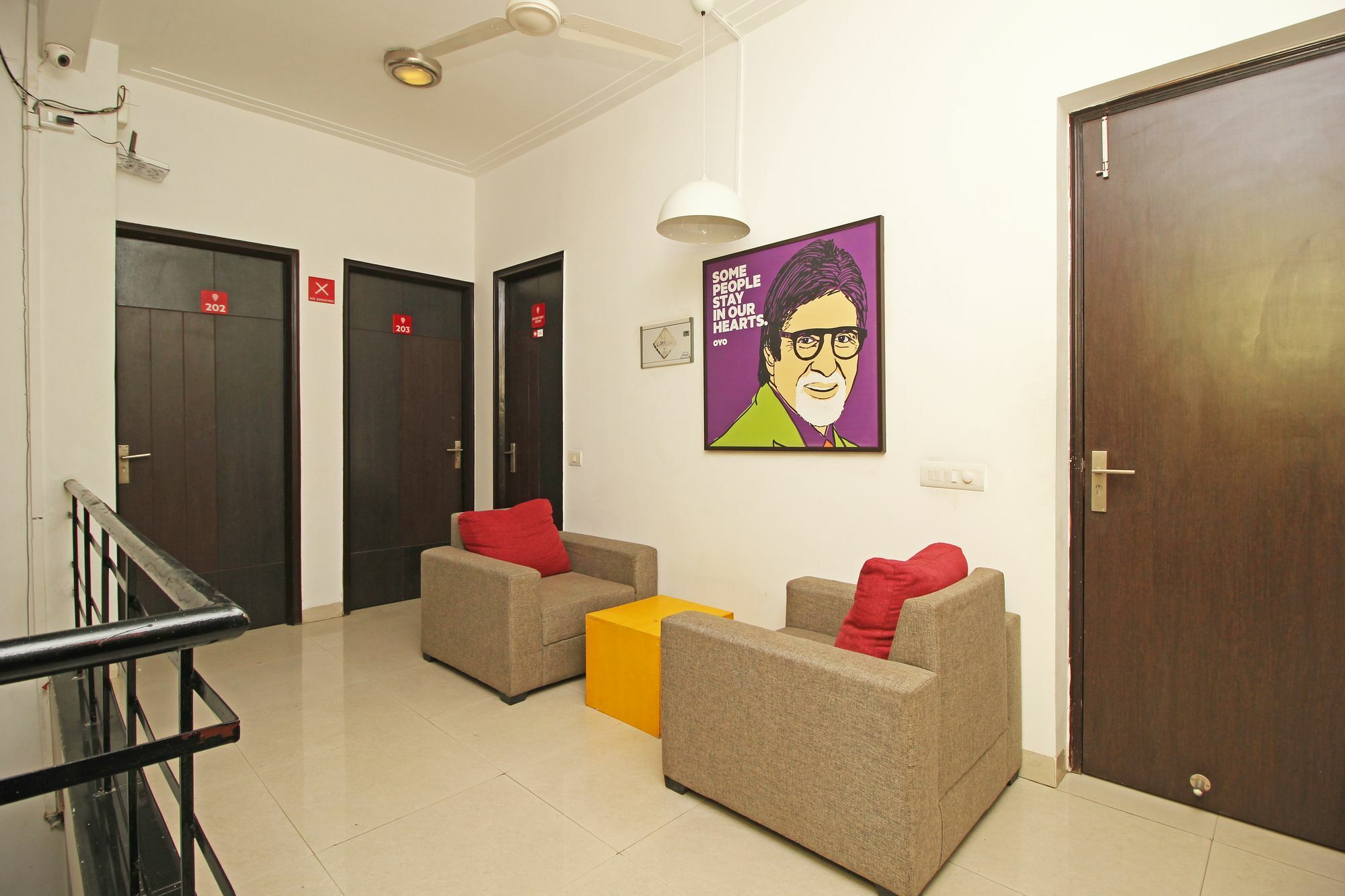 Aparthotel Oyo Flagship 591 Safdarjung Enclave Neu-Delhi Exterior foto